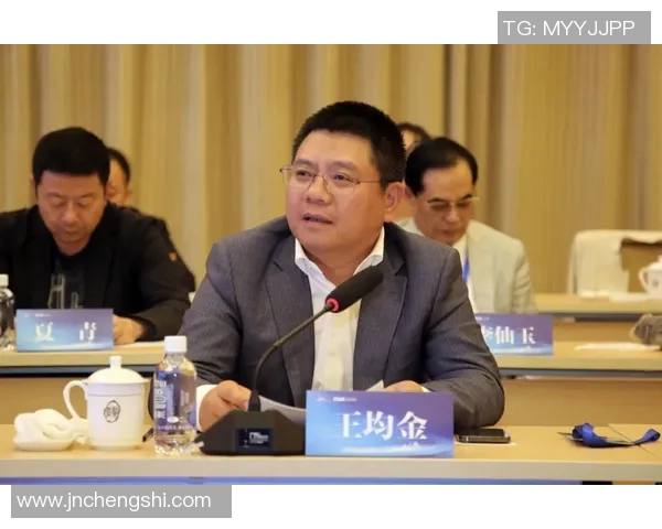 对话王敏：回顾足球生涯的辉煌与挑战与未来展望