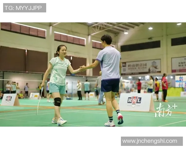 广州羽毛球队荣登全国羽毛球配合排行榜第十名展现实力与团队精神