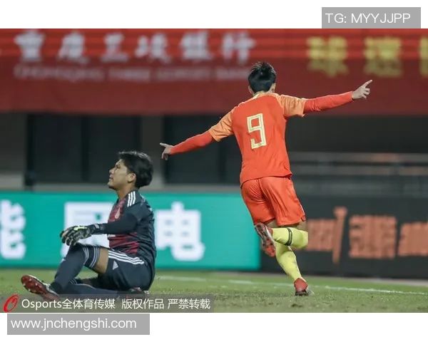 重庆足球队进攻表现分析与失误探讨及未来改进方向