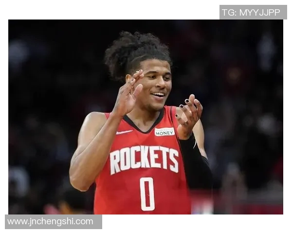 杰伦格林的崛起之路：从NBA新星到未来篮球巨星的成长故事