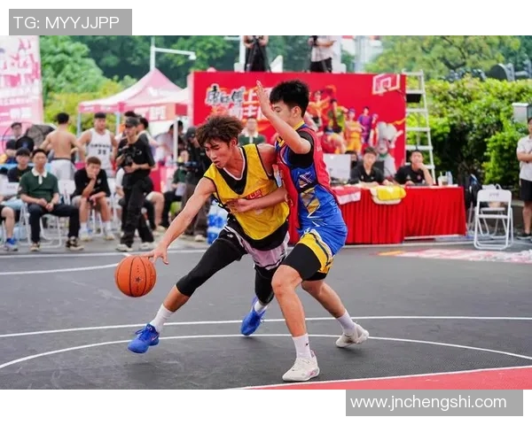 热火与湖人激情对决直播盛宴即将开启共同见证篮球巅峰对抗