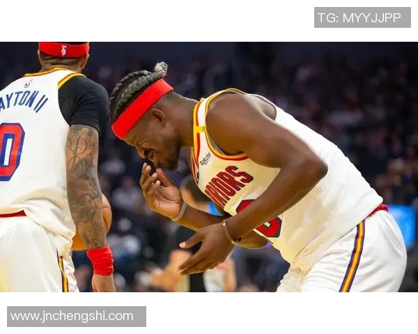 勇士与快船激战12月24日精彩对决全程回顾与分析