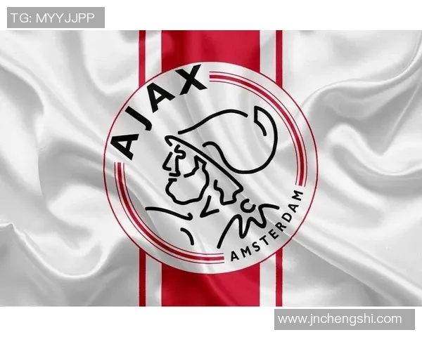 阿贾克斯与泽球队激战即将上演谁能在赛场上笑到最后