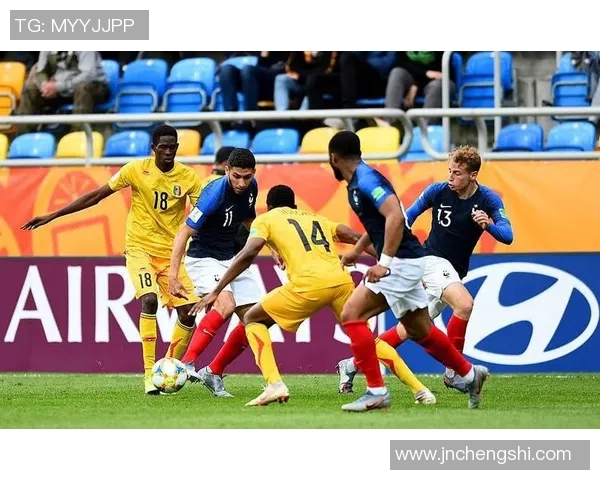 巴拉圭与日本在2018年世界杯的精彩对决与战术分析